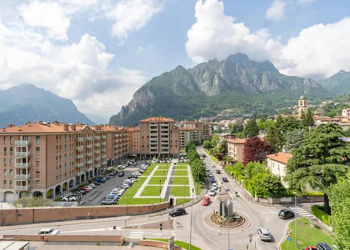 Panorama *